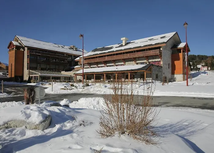 La Pradella Pyrenees 2000 * Bolquere Pyrenees 2000